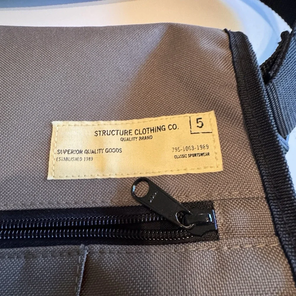 NWT Vintage Structure Clothing Co. Crossbody Messenger Bag - Green &‎ Black